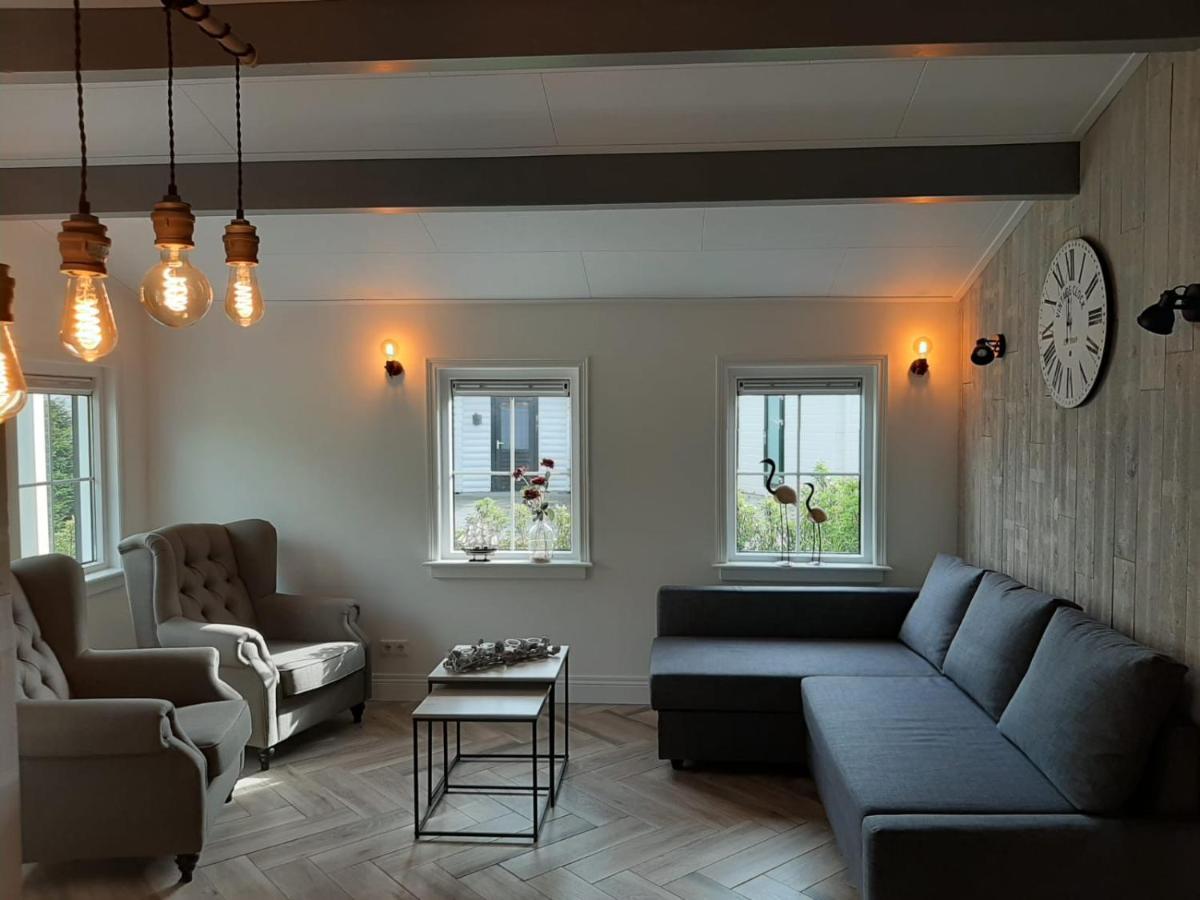 Luxe Chalet 'Wysha' Sint Annaland Kültér fotó